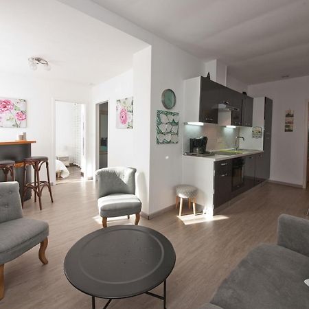 Gite 65 M2 200 M Gare T-G-V 400 M Centre-Ville Grand Parking 250 Places Gratuit Face Au Logement 阿拉斯 外观 照片